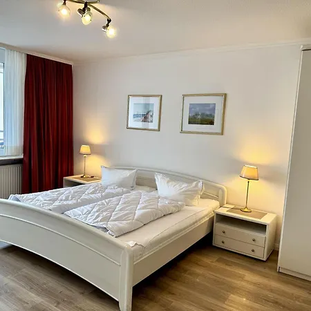 Strandstrasse Whg 65 *